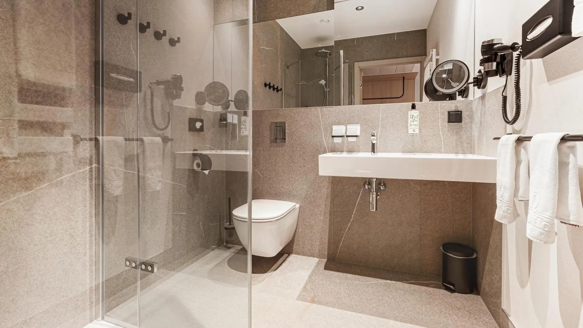 Qubus Hotel Breslavia