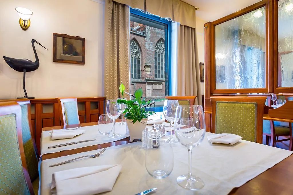 Qubus Hotel Breslavia 4*,