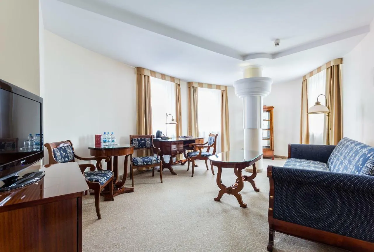 Qubus Hotel Wroclaw 4*,